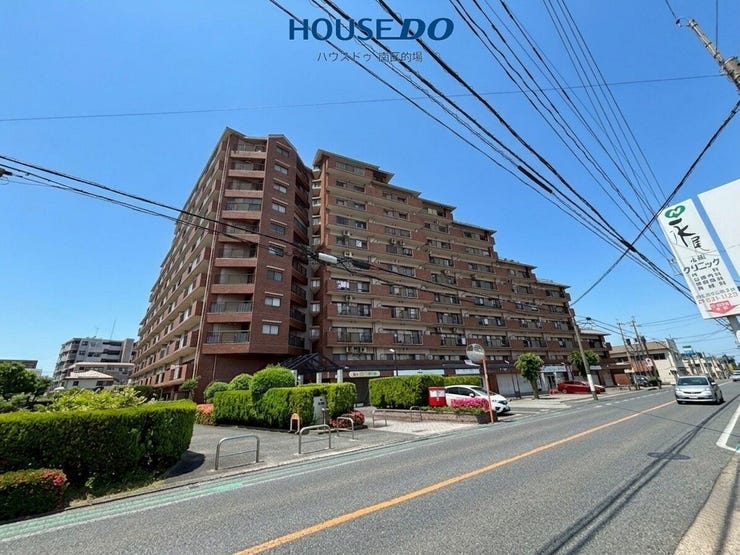 【外観】
11階建マンション