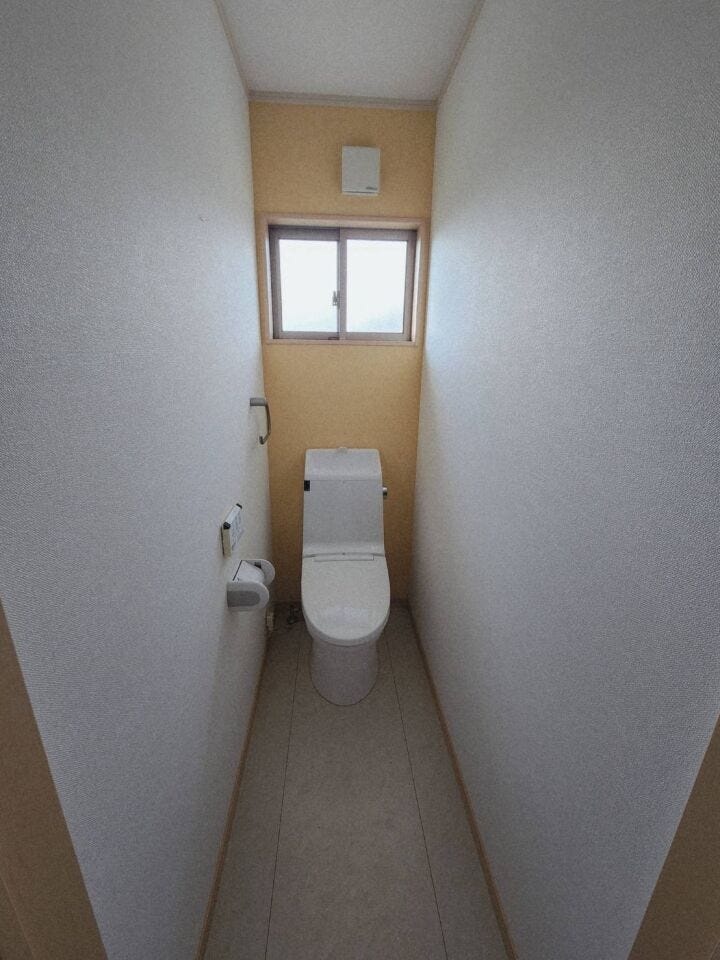 2F