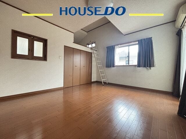 ※リフォーム前の写真です。 2面採光で日当たり良好です!