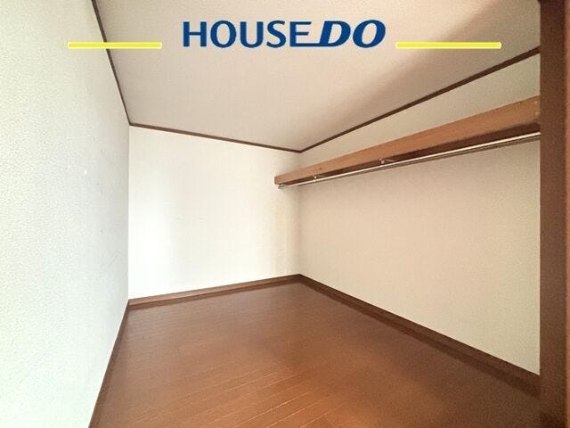※リフォーム前の写真です。 収納豊富です!