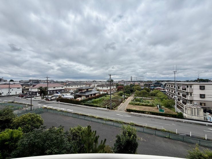 高い建物がないため視界が開けて開放的♪