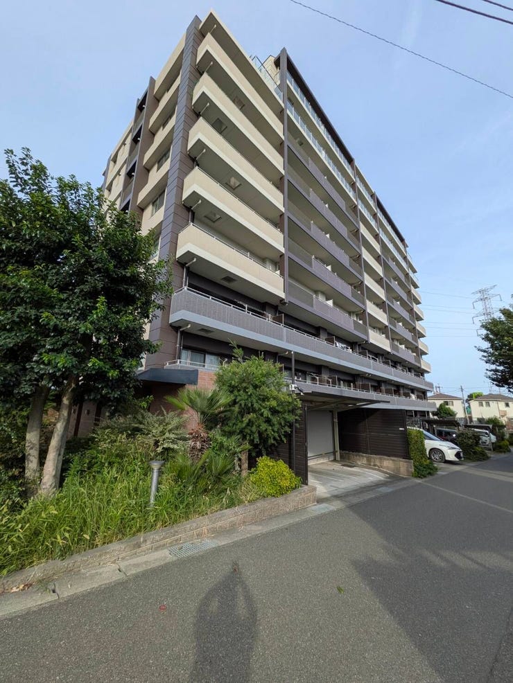 【外観】
柏の葉キャンパス駅利用可!国道16号に出やすい立地ながらマンション周辺は車通りも限られており、落ち着いた住環境です!