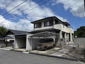 津市片田新町