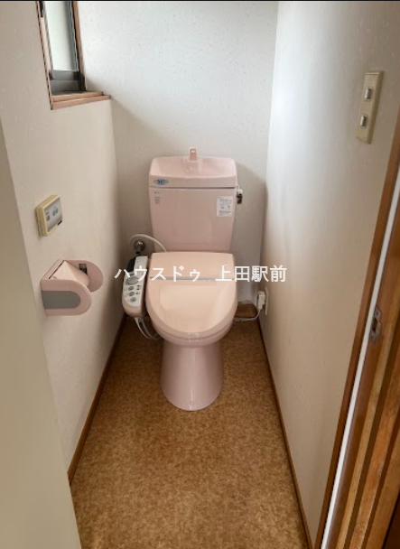 離れ