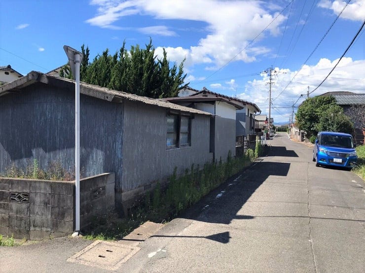 東側道路(北向き)