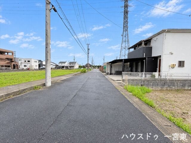 ≪南側西向き 幅約8.5m≫
広々としていて、街並みが開放的で圧迫感がありません。