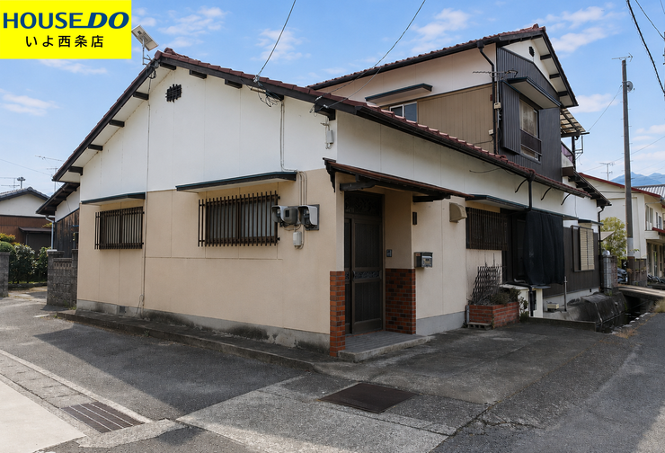 【外観】
※この画像はAI処理にて加工した写真です。