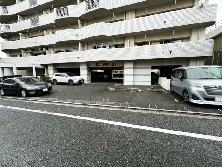 【閑静な住宅街】エクレール桃園公園♪花尾小・中学校♪小学校まで徒歩10分圏内♪都市ガス♪日当り良好♪