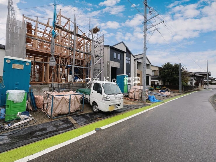 お家が出来ていく過程から楽しんでいただけるよう
写真を随時更新中♪
気になる方は便利な「お気に入り」をご利用ください♪
《福津市西福間1丁目 新築戸建》