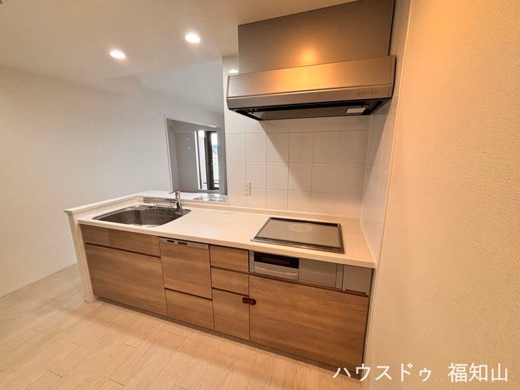 火を使わない安心・快適なオール電化マンション。IHクッキングヒーター採用でお手入れもしやすく、小さなお子様がいるご家庭にもおすすめです。