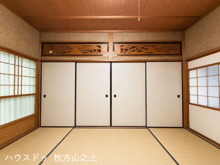 欄間や建具など、丁寧な作りこみが魅力です。