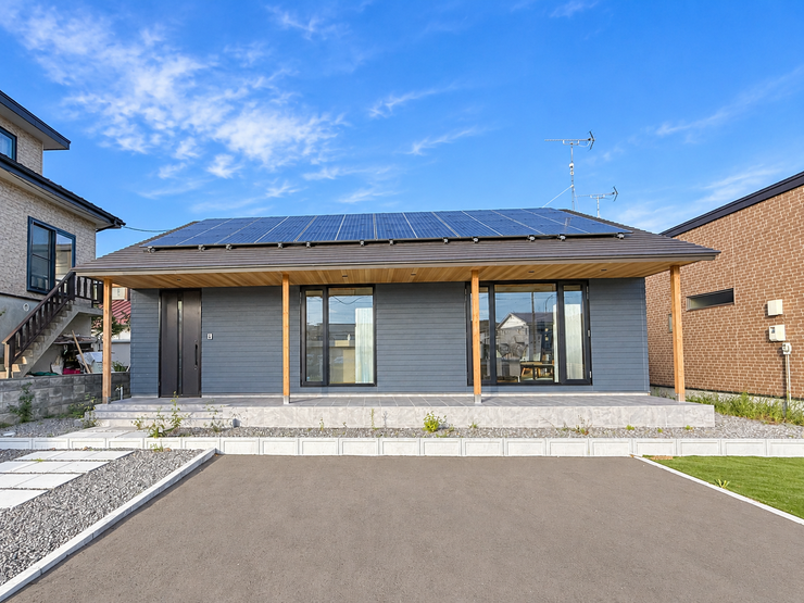 【外観】
■太陽光パネル付き未入居平屋物件です!