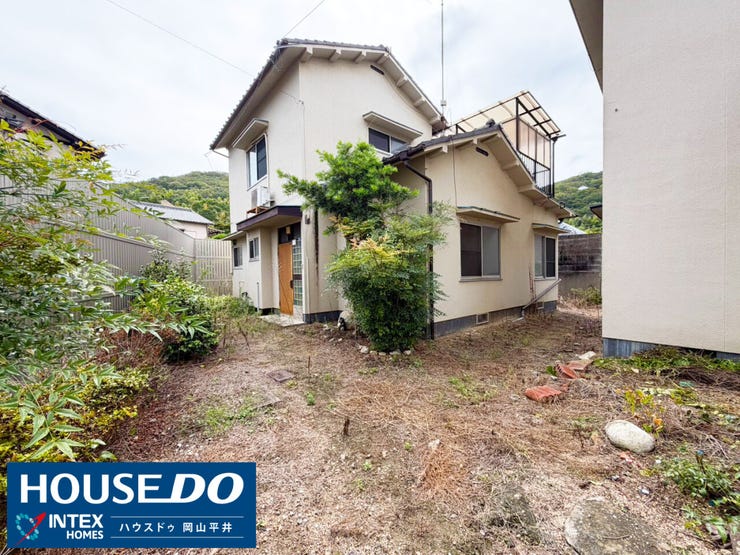 緑あふれる閑静な住宅街で叶えるマイホーム!広々とした敷地は陽当たりも良く、ご家族の笑顔が広がる素敵なお家づくりにぴったりです。夢の新生活をここで始めませんか?