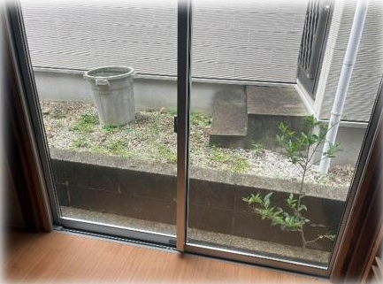 洋室の窓はペアガラスとなっております♪