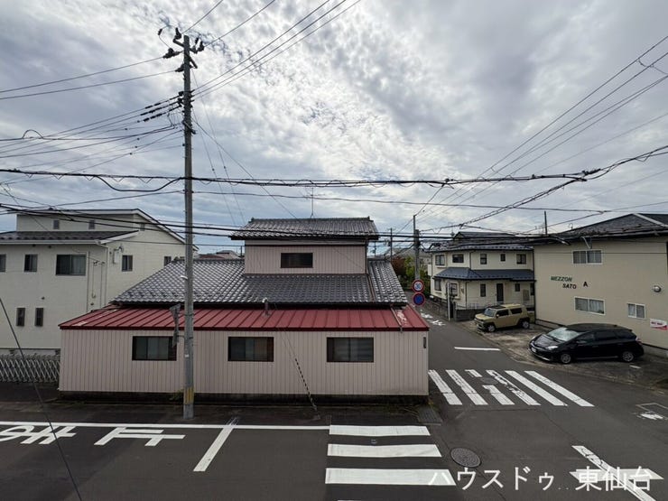街並みをほどよく望める落ち着いた景色で、日常に心地よさをプラス♪