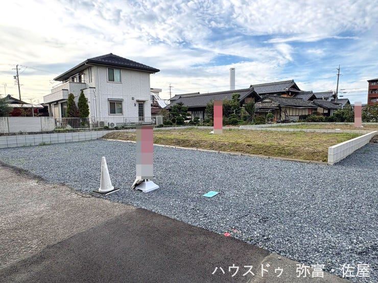 間口広々約13.7m!駐車が苦手な方も安心です♪