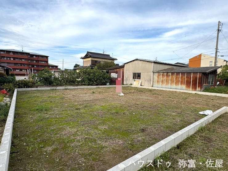 奥行きが12.3mあるため日当たり良好です♪