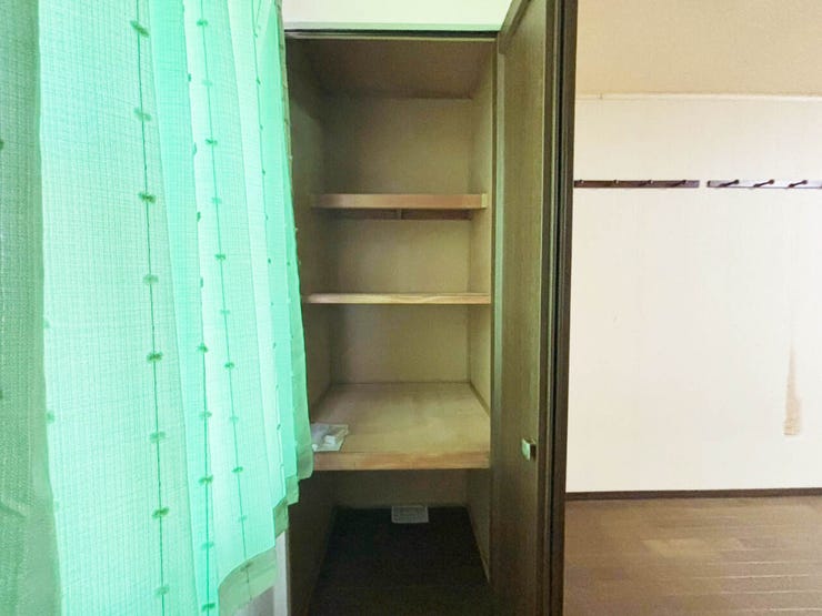 八幡西区千代中古戸建♪カウンターキッチン♪システムキッチン♪都市ガス♪駐車スペース2台♪カーポート♪