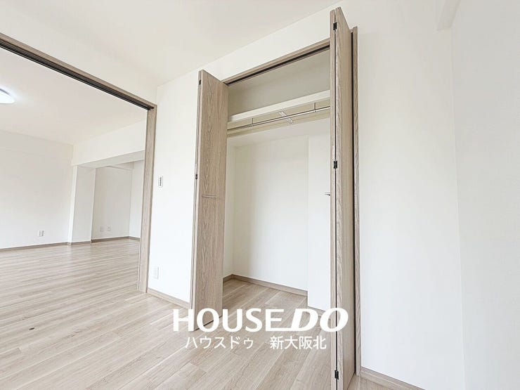 ■全居室収納付き!
■お部屋がスッキリ片付くだけでなく、新しく収納棚を買い足す必要がないので、初期費用が抑えられそうですね!