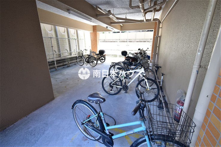 稲荷町 ライオンズマンション稲荷町 【ライオンズマンション稲荷町の駐輪場】