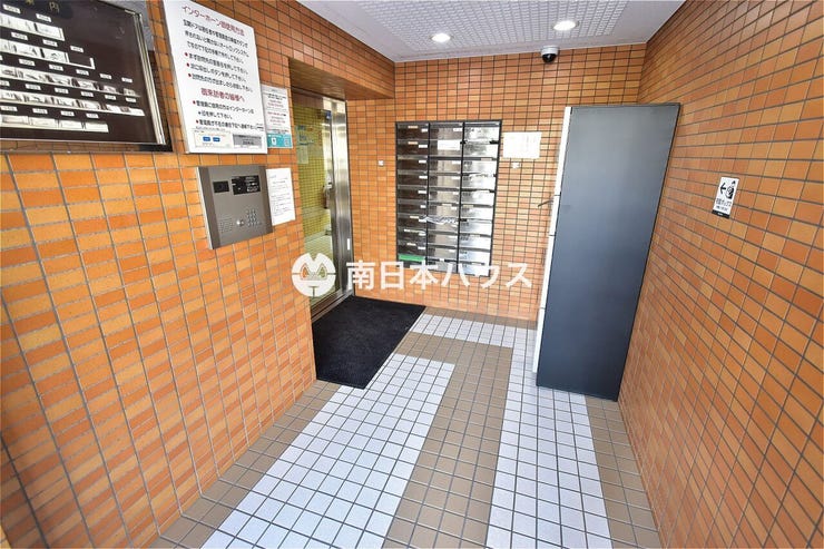 稲荷町 ライオンズマンション稲荷町 【ライオンズマンション稲荷町のエントランス】
オートロックのあるマンションです！