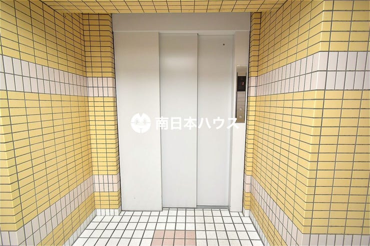 稲荷町 ライオンズマンション稲荷町 【ライオンズマンション稲荷町のエレベーター】