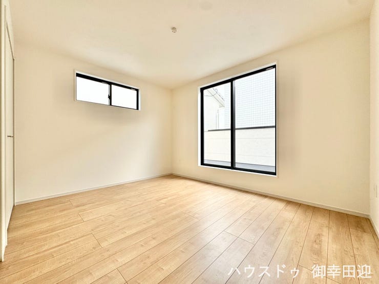 ■2階6.8帖洋室■心からリラックスできる静けさ、上質な眠りで、毎日をリセットします。明日への活力を養う空間です。