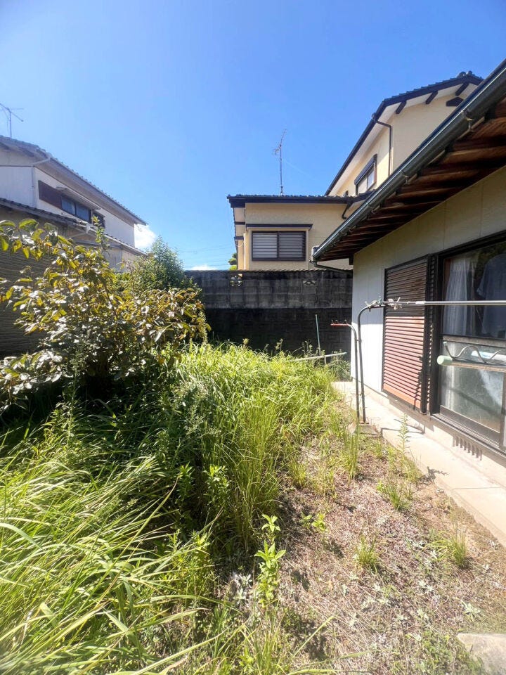 【遠賀郡岡垣町旭台 売土地】建築条件無し♪上下水道♪側溝♪バス停まで徒歩約1分♪