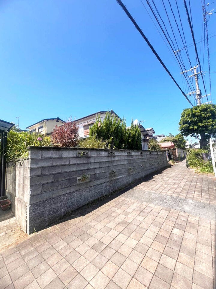 【遠賀郡岡垣町旭台 売土地】建築条件無し♪上下水道♪側溝♪バス停まで徒歩約1分♪