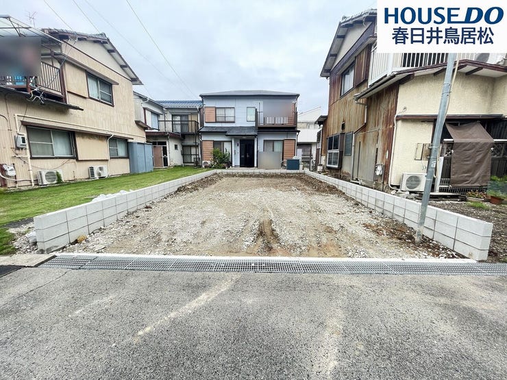 【外観】
◇9月12日撮影 外観写真◇
柏原町2丁目に【全2棟】新築戸建の登場です!落ち着いた住環境でゆったりとしたひと時を過ごすことが出来そうです。ぜひ、お休みの日にご家族で見学はいかがでしょう♪
