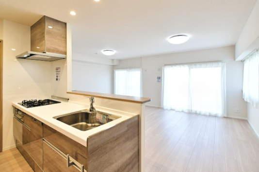 《福岡市東区名島4丁目 中古マンション》
フローレンス名島