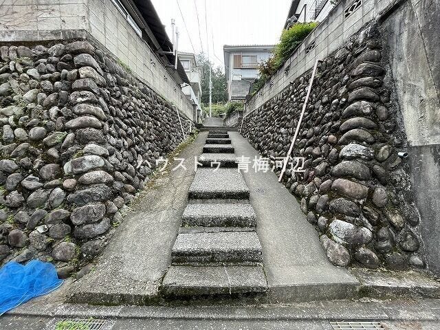 【西南側前面道路】