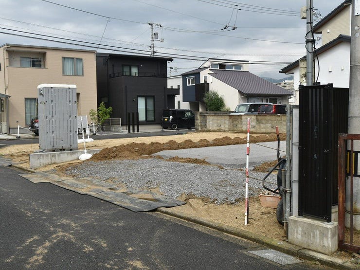 建設地を南西側より撮影 2026.09.13