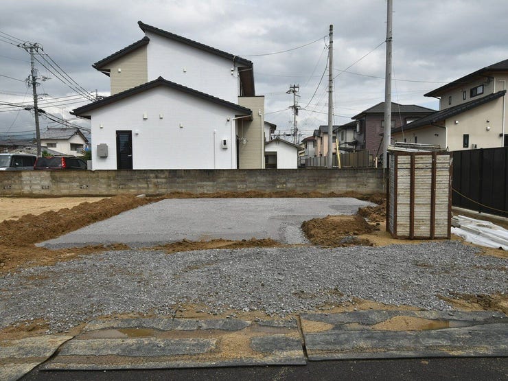 建設地を西側より撮影 2026.09.13
