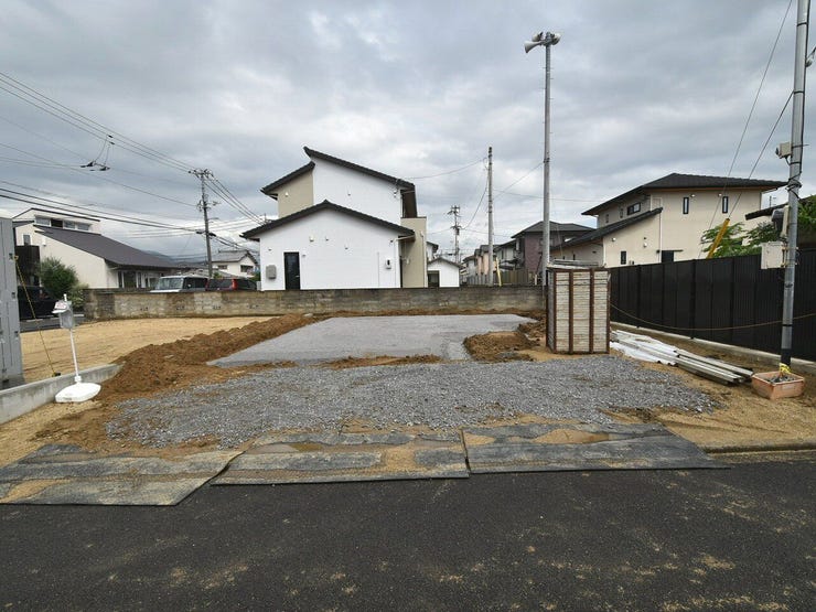 建設地を西側より撮影 2026.09.13