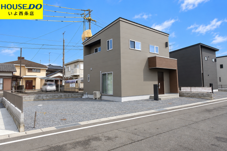 【外観】
※この画像はAI処理にて加工した写真です。