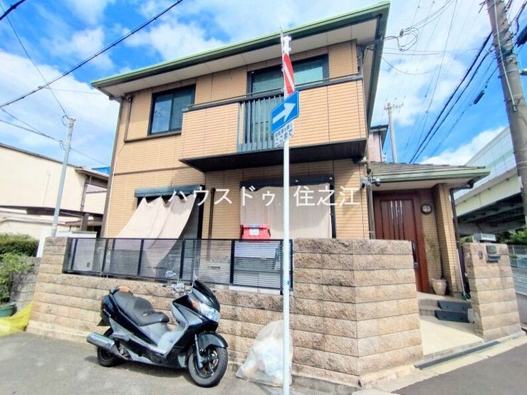 ★南向きバルコニーですので陽当り良好♪洗濯干しに最適♪