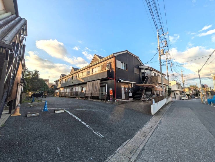 【外観】
◇埼玉新都市交通「東宮原駅」「今羽駅」まで徒歩約14分♪
→JR東北本線「土呂駅」も徒歩約22分でご利用可能