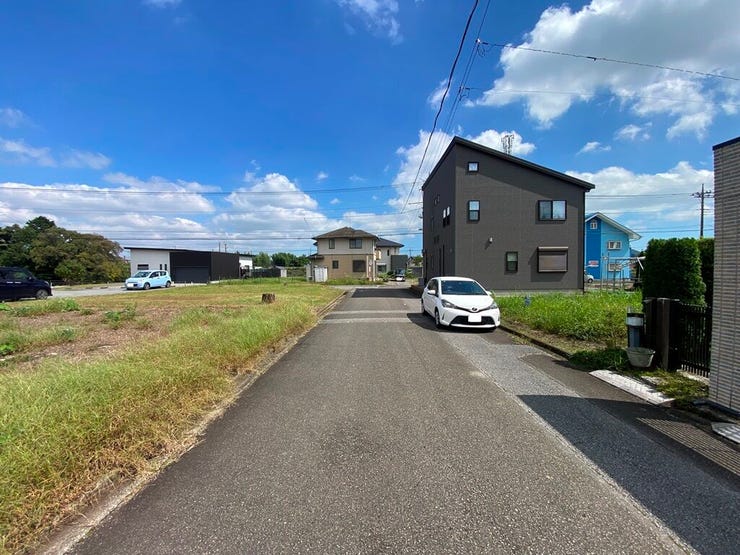 物件南側道路より東方