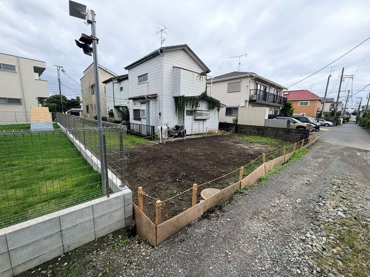 土地探しで重要なのは現地の雰囲気です。陽当たりや周辺環境、街並みなど、ぜひ現地でご確認ください。理想の住まいづくりをサポートいたします。