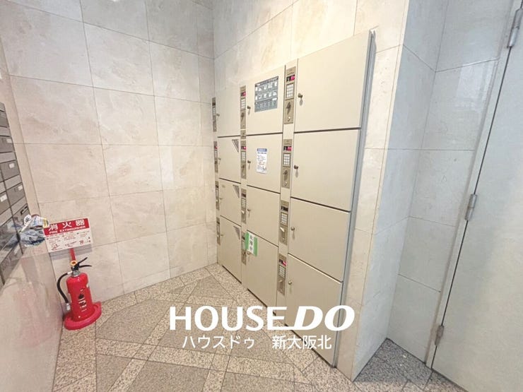 ■嬉しい宅配ボックスつき!
■帰りが遅く荷物の受け取りが難しい方にもオススメの設備です!
■再配達の手間が省けることや、配達時間に家で待機する必要もないのも嬉しいポイントです!
