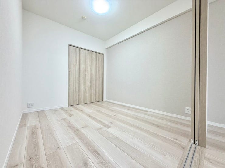 全てのお部屋に収納スペースが付いているので、ご家族それぞれの荷物をしっかり管理できます!お部屋が散らかりにくく、お掃除もラクラク♪