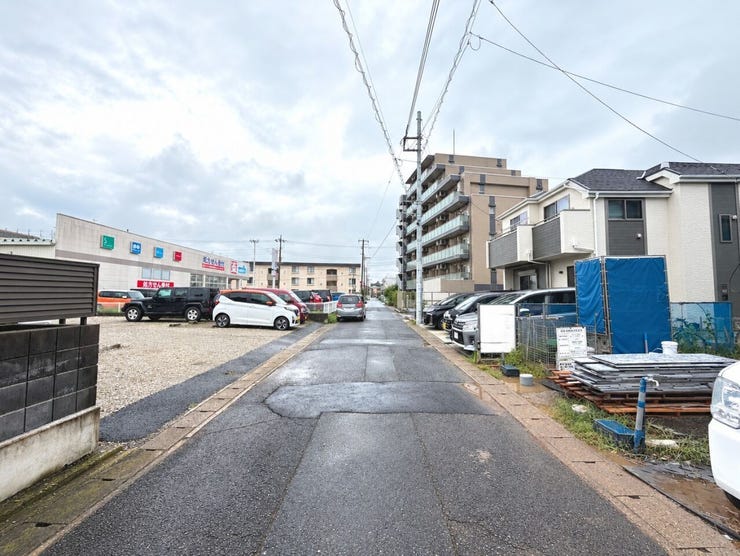 ◎前面道路:F号棟(9/15撮影)