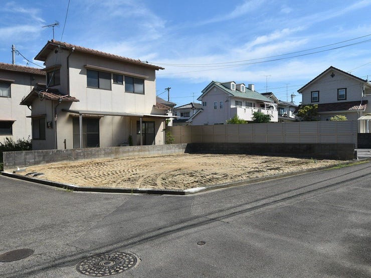 【外観写真】
建設地を南西側より撮影 2026.09.17