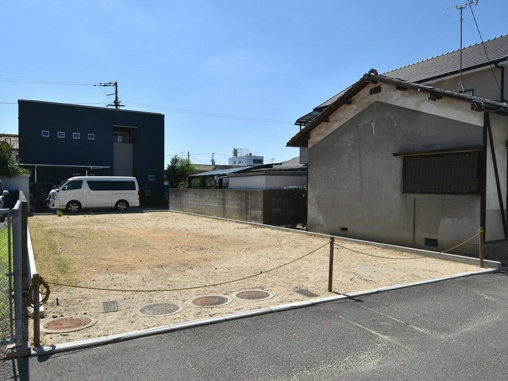 外観を北東側より撮影