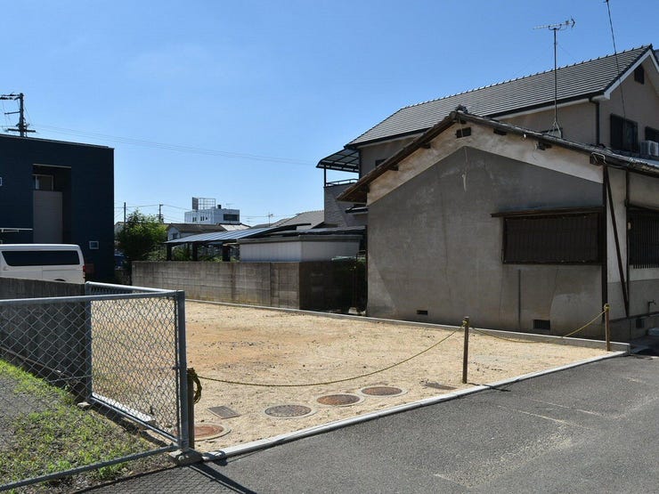 外観を北東側より撮影