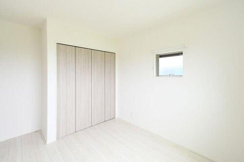 洋室B 2階は4室確保!子ども部屋もしっかり取れます。自分だけの空間が嬉しい♪※施工事例