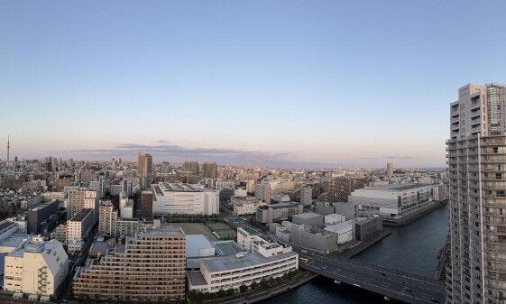 【バルコニー】
豊洲運河、東京スカイツリーを望む眺望です。