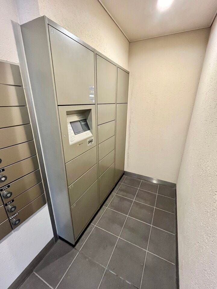 宅配ボックス
