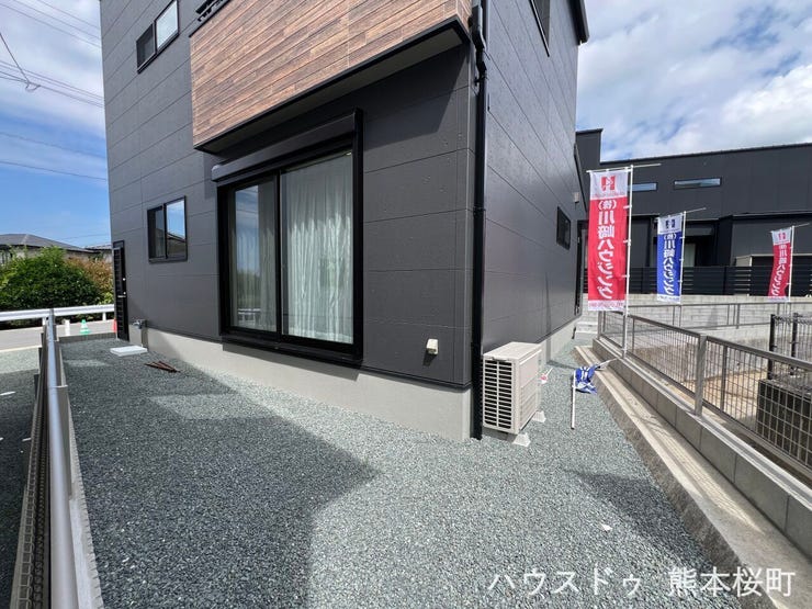 ■遊びと安らぎの多目的空間■子どもが安全に遊べ、ペットと触れ合い、大人も自然に癒やされる、暮らしを彩るスペースです。
